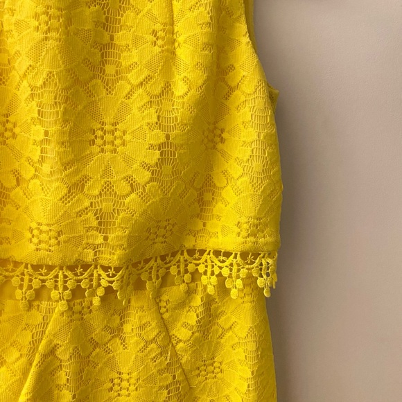 Topshop Yellow 60’s Style Mini Dress - Picture 2 of 4